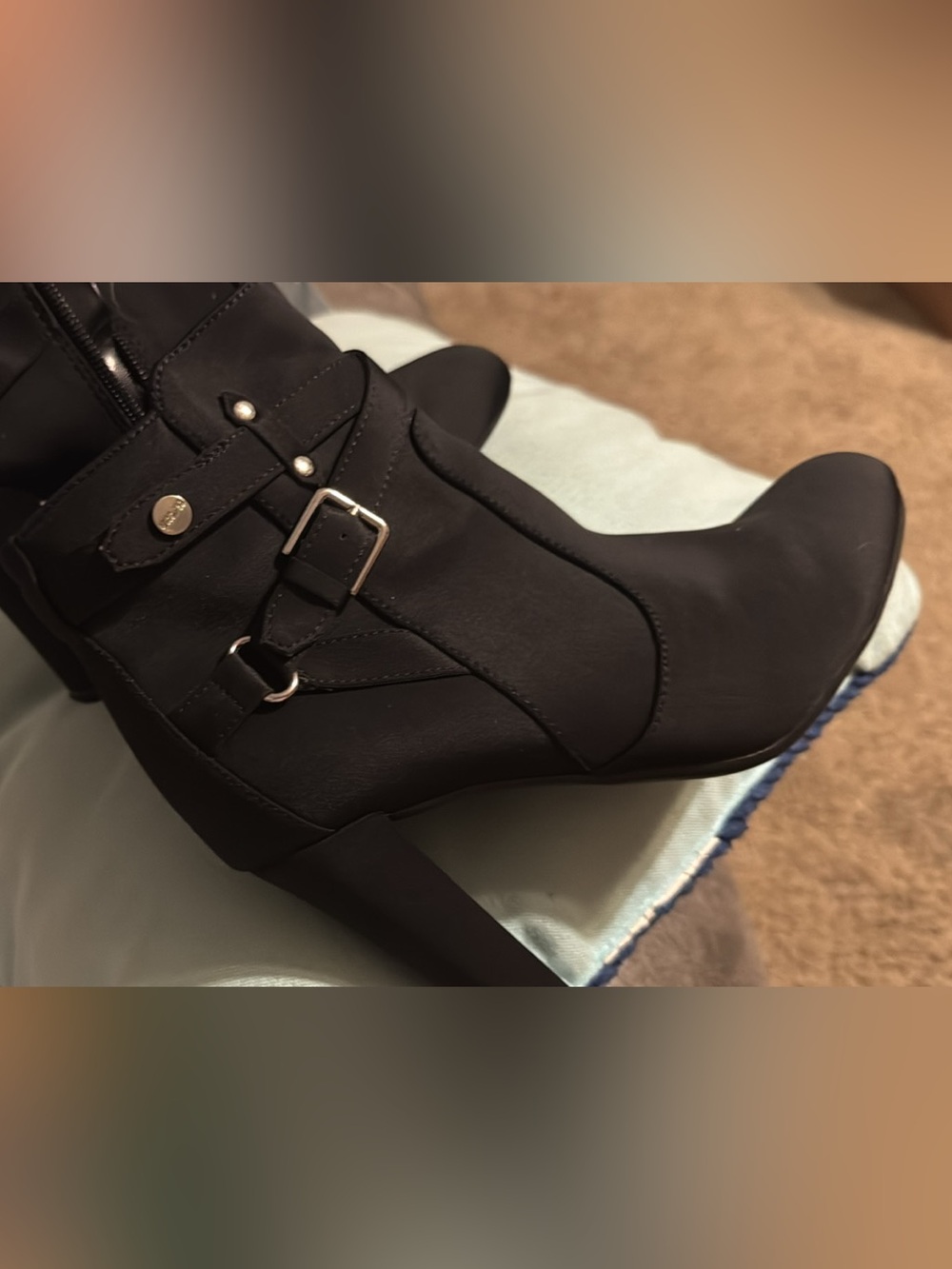 Woman’s Black Dress Boots with Side Zip size :6